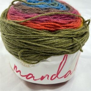 Lion brand mandala yarn Chimera (204AW)